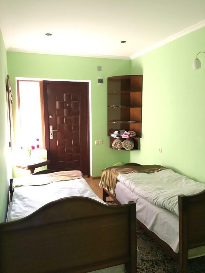Hotel Dilbo House Dilijan Esterno foto